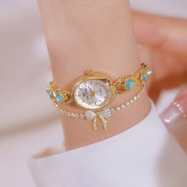 Oval Ice Crushing Glacier Sapphire Small Light Luxury Watch - Image 6
