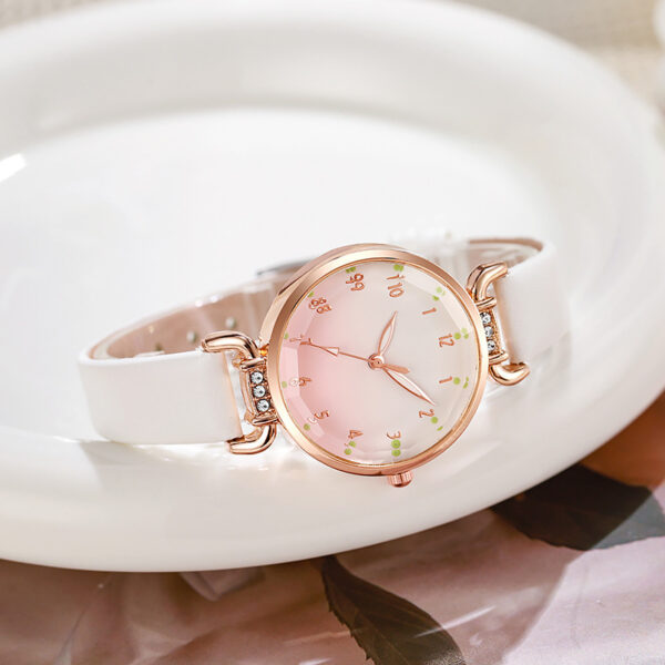 Temperament Literary Trends Retro Quartz Watch - Image 4