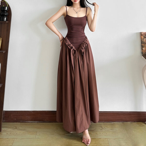 Hot Girl Solid Color Sling Fitted Waist Pleated Large Swing Dress - Image 5