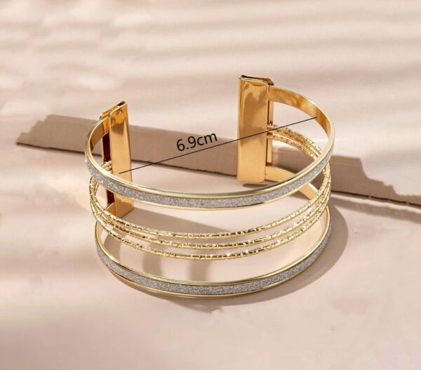 Versatile Personality Open Geometric Hollow Frosted Bracelet - Image 6