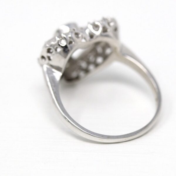 Fashionable All-match Heart-shaped Women's Ring - Image 5