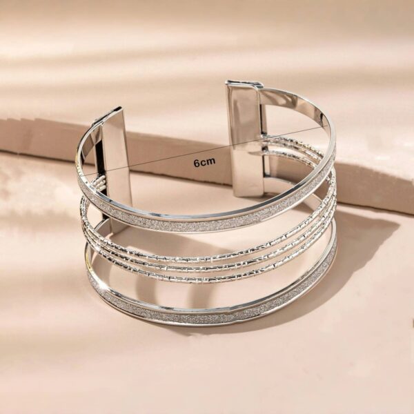Versatile Personality Open Geometric Hollow Frosted Bracelet - Image 4