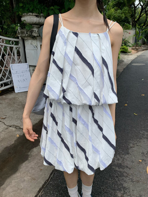 Fashion Diagonal Stripe Bud Camisole Women - Image 4