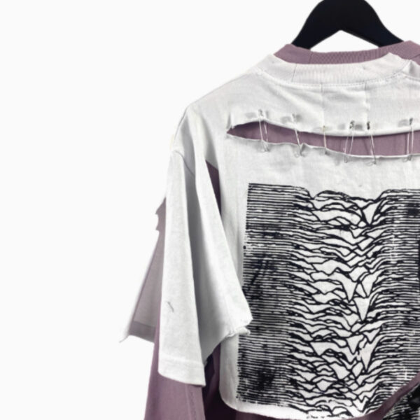 Artistic Print With Two Pieces Of Distressed Long Sleeves - Image 4