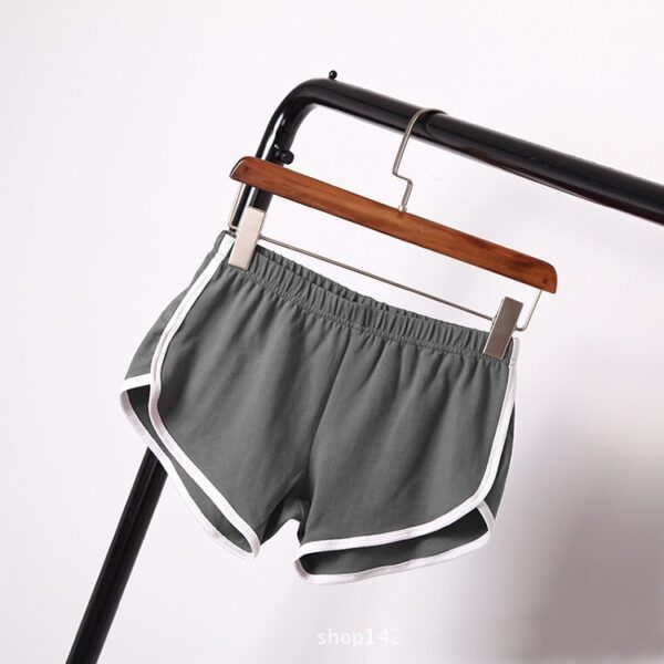 Solid Color Breathable Workout Shorts Women's Candy Color Hot Pants Shorts - Image 2
