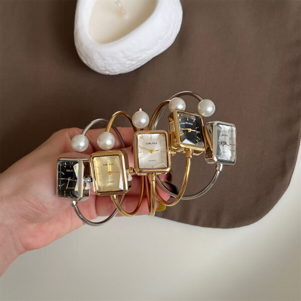 Gold Square Pearl Women's Light Luxury Exquisite Bracelet Watch - Image 2