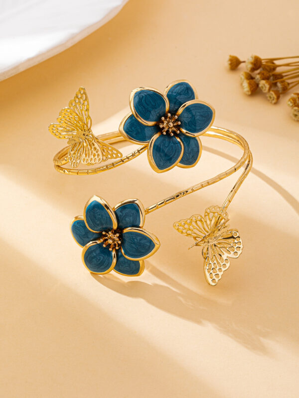 Fashion Flower Butterfly Cold Wind Women's Bangle - Image 6