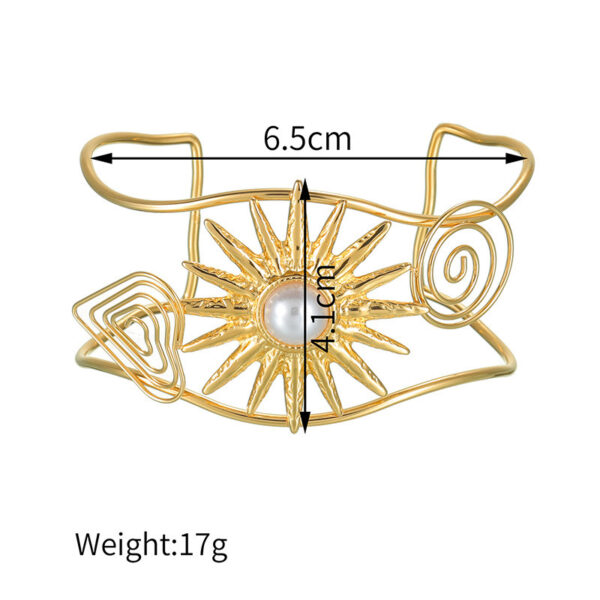 European And American New Eye-catching Hollow Bracelet - Image 2