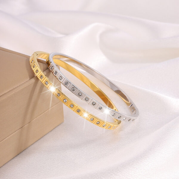European And American Non-fading Square Diamond Stainless Steel Bracelet