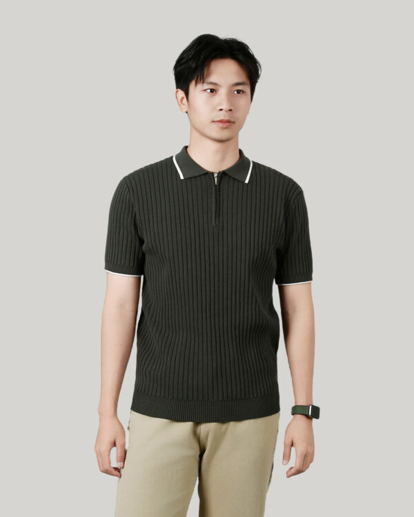 Men's Half-zip Ice Silk Knitted Lapel Vertical Striped Top - Image 7