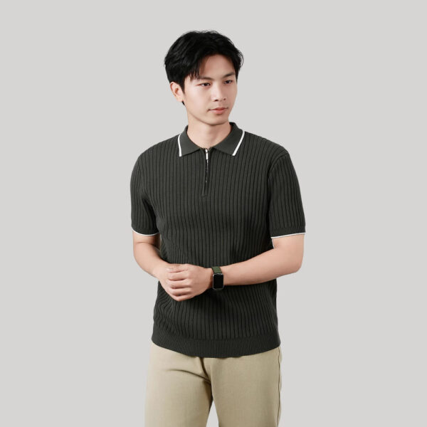 Men's Half-zip Ice Silk Knitted Lapel Vertical Striped Top - Image 8
