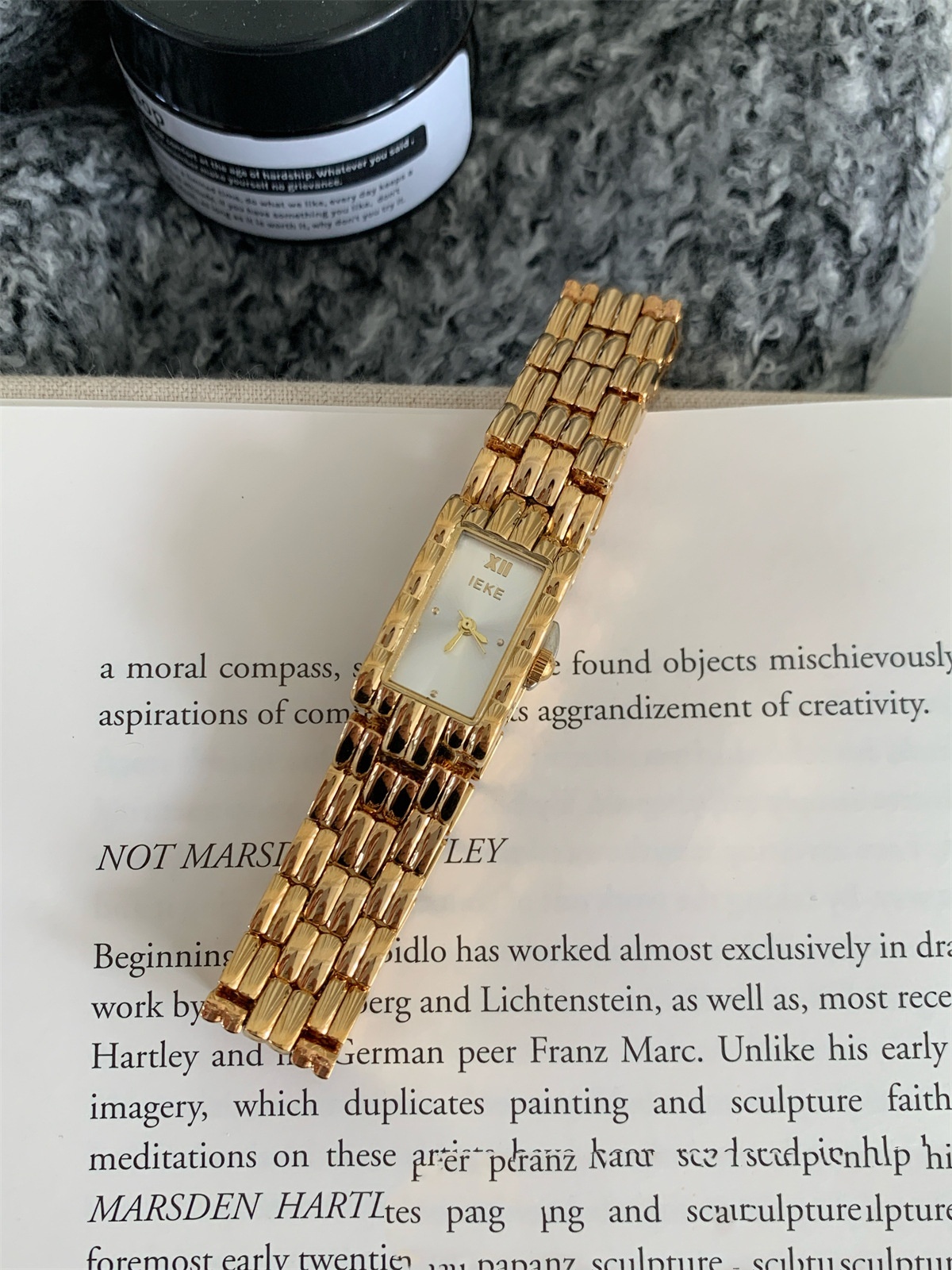 Bracelet-style High-grade Mid-ancient Exquisite Ins Watch For Women - Image 6